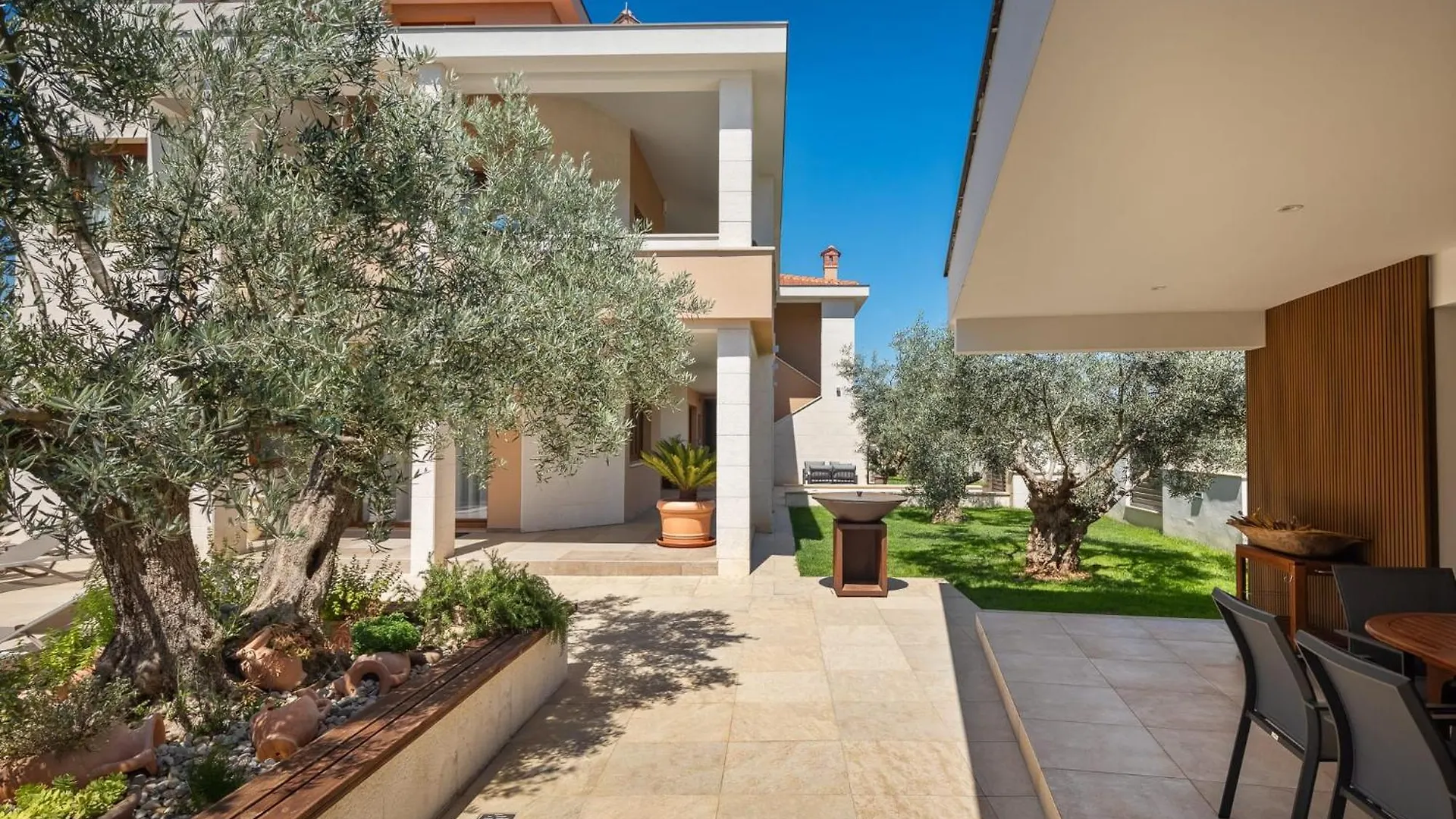 Apartments Villa Plisko Wellness & Pool Fazana
